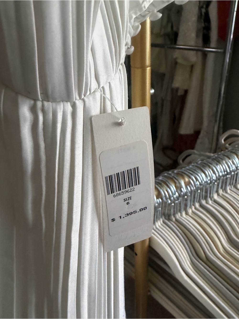 BHDLN Valerie pleated wedding dress - Picture 3 of 5